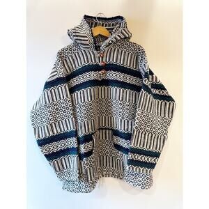 NWOT Vintage Handwoven Unisex Wool Long Sleeve Front Pocket Sweater Hoodie